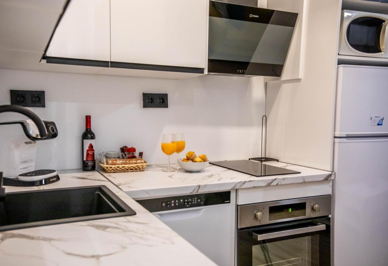 Appartement Tuguest Avenida Madrid à Grenade Extérieur photo