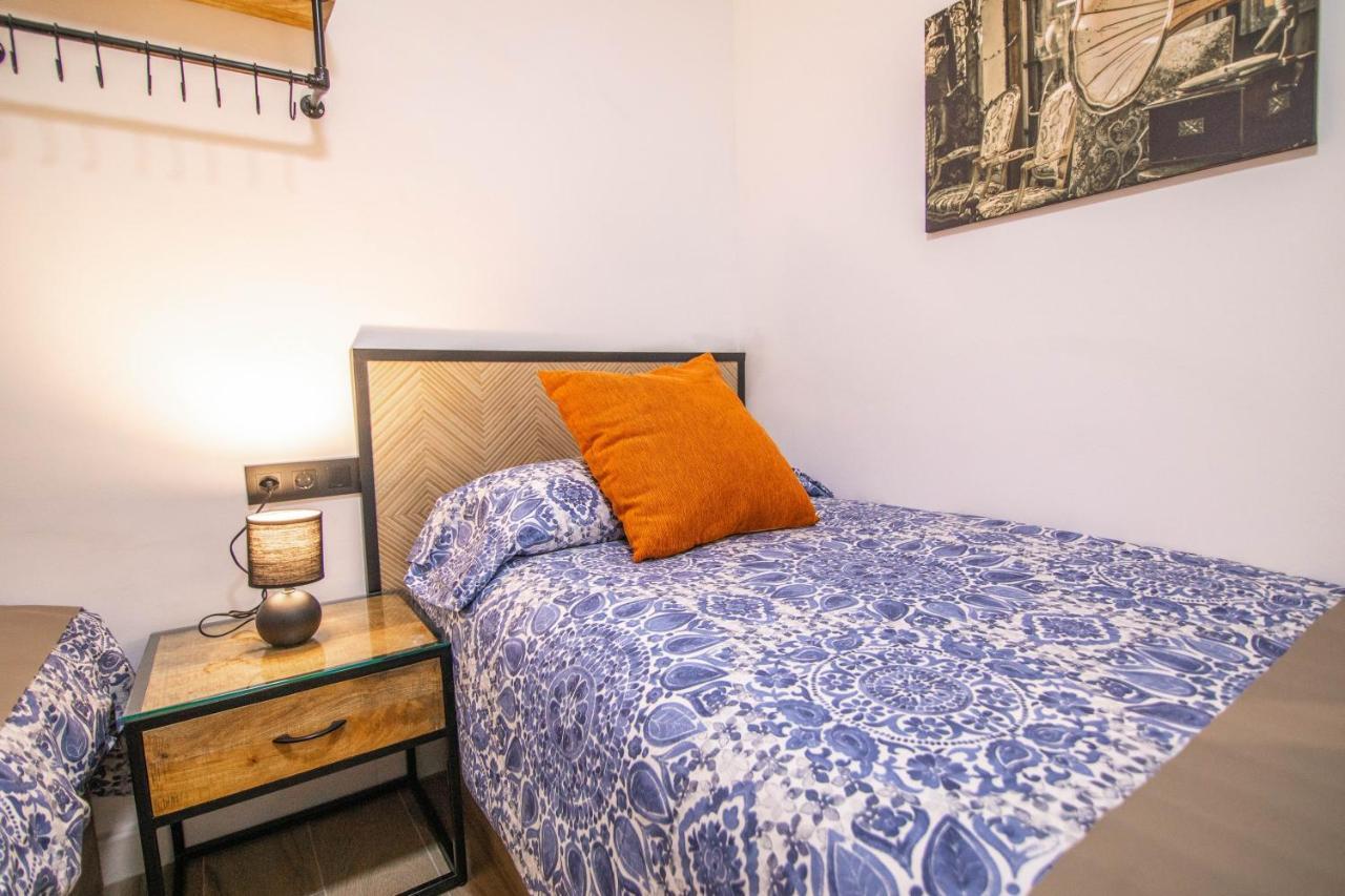 Appartement Tuguest Avenida Madrid à Grenade Extérieur photo